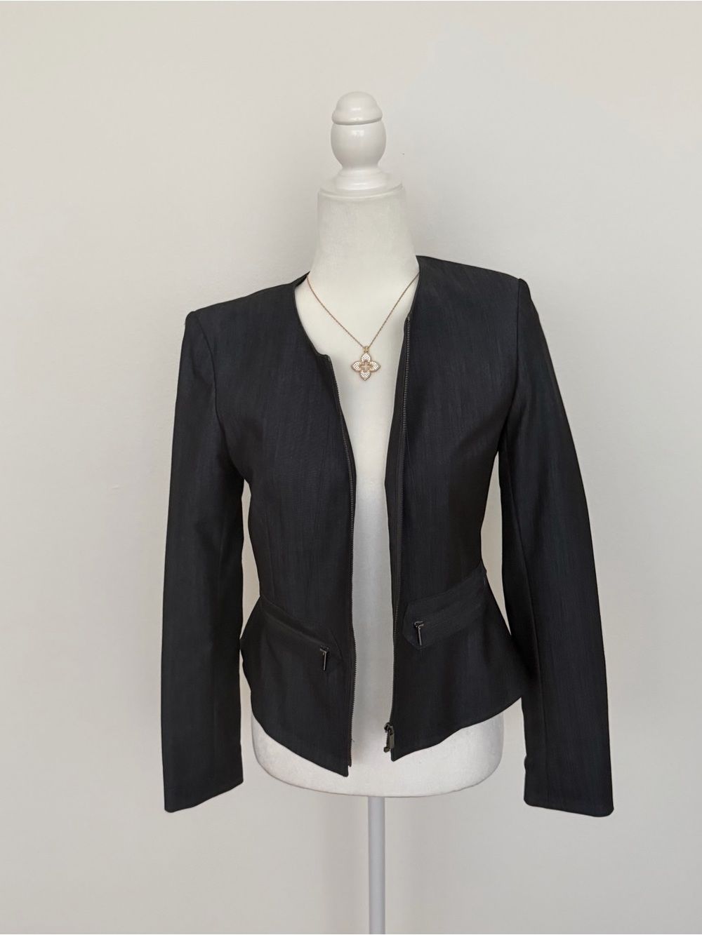 Calvin Klein Dark Indigo Denim Full Zip Collarless Peplum Jacket Size 2